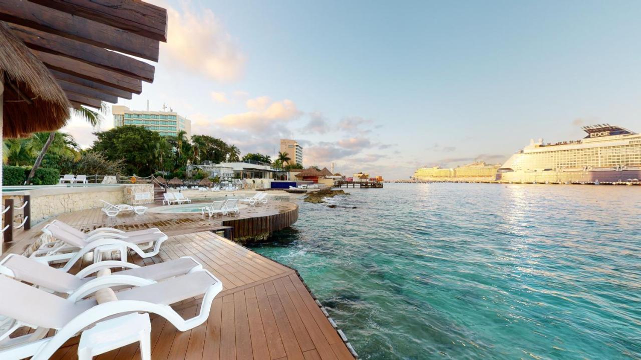 Готель Grand Park Royal Косумель Екстер'єр фото Cancún